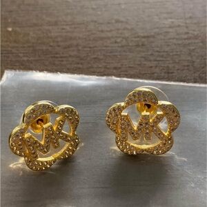 Gold Flower Stud Earrings